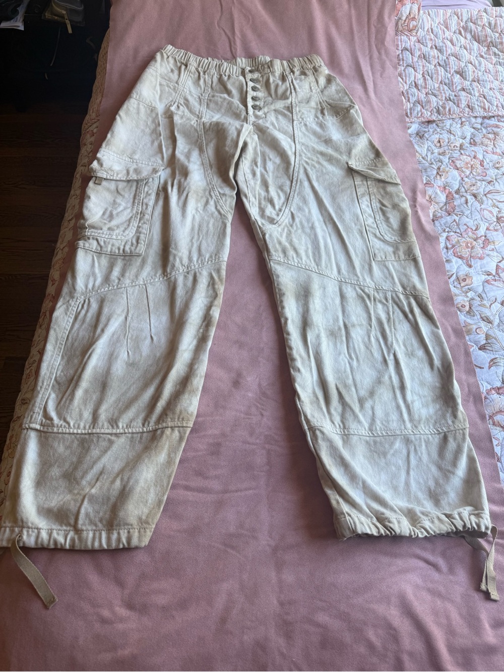 We The Free beige elastic waist casual pants